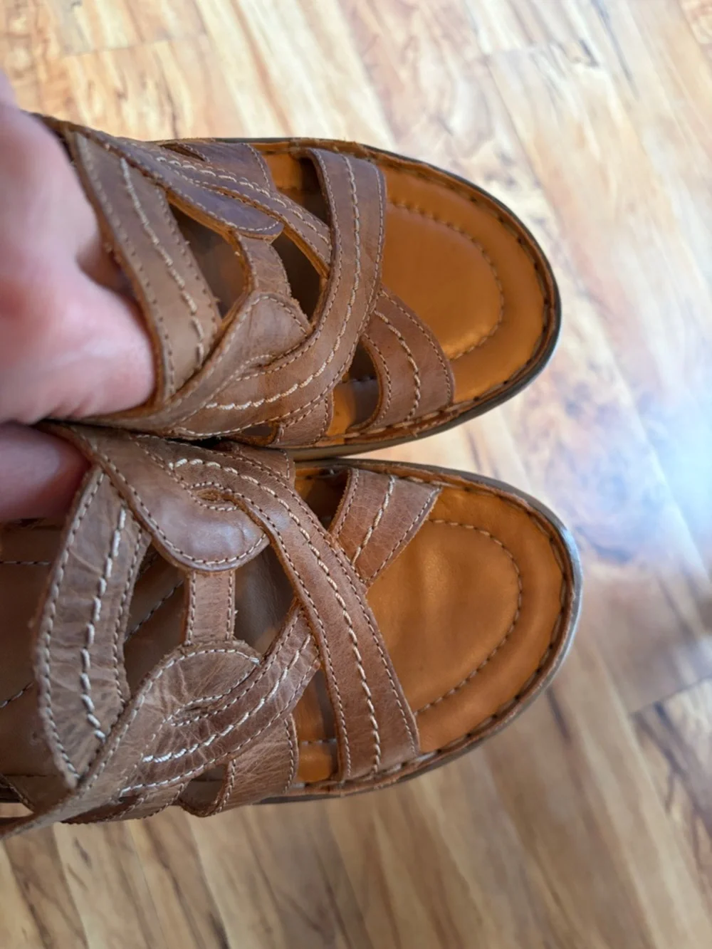 Josef Seibel Catalonia comfy tan brown Size 39 leather wedge slides sandals EUC